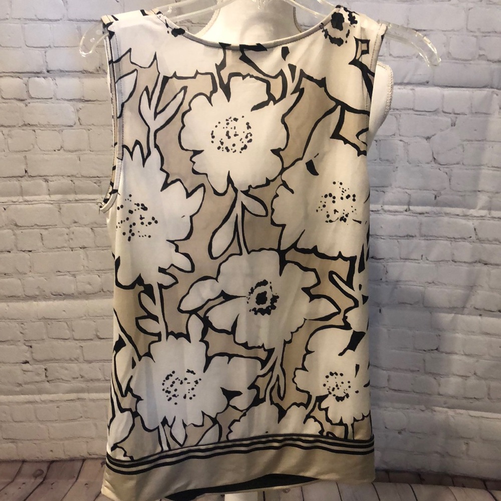 NY&Co stretch blouse tank size XS - Picture 4 of 4